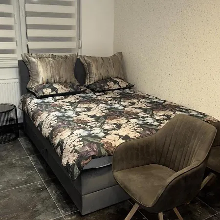 Apartamento Center 2 *